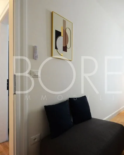 Segundo dormitorio y distribuidor