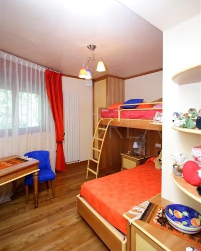 Dormitorio con litera